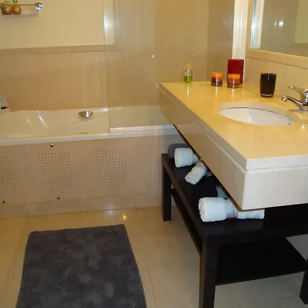 Ferienwohnung Excelente T3 Duplex Funchal Zimmer foto